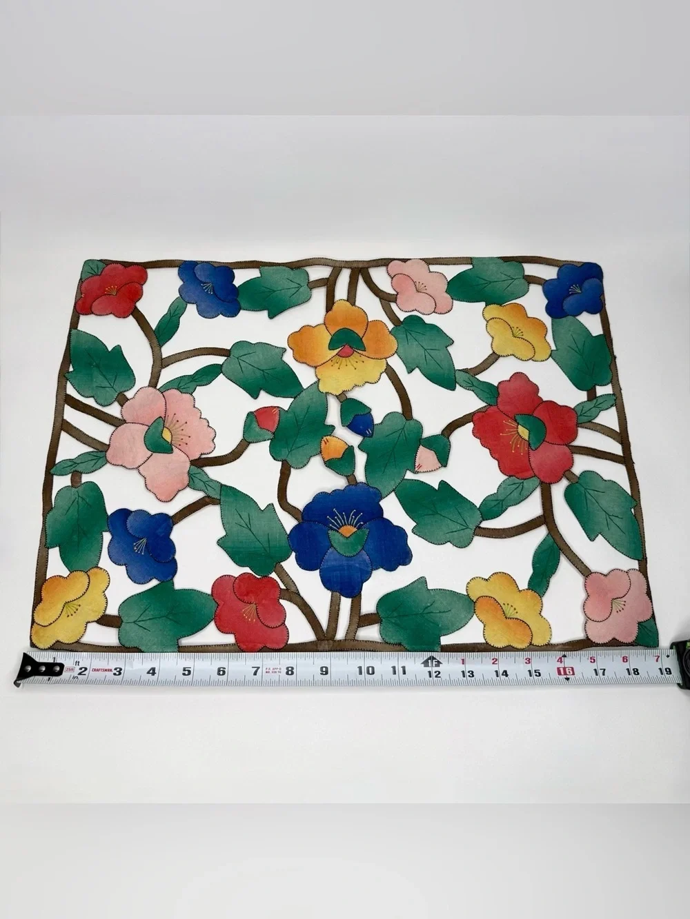 Vintage Handmade Cutwork Placemats Set 6 Dutch St Maarten Floral Applique 19x14”